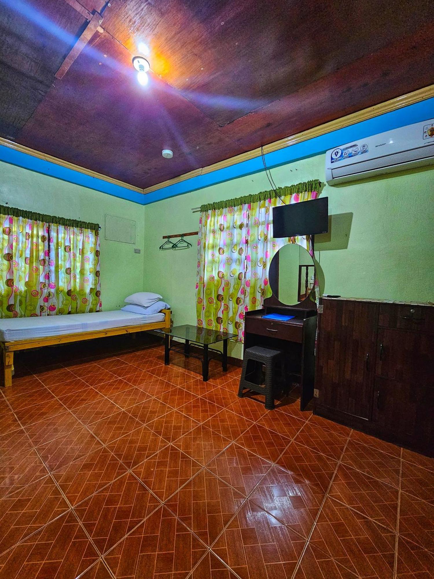 Bohol Sea Breeze Cottages And Resort Tawala  Bagian luar foto
