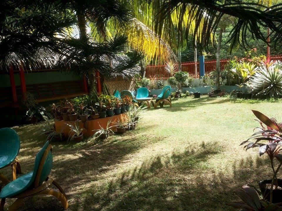 Bohol Sea Breeze Cottages And Resort Tawala  Bagian luar foto